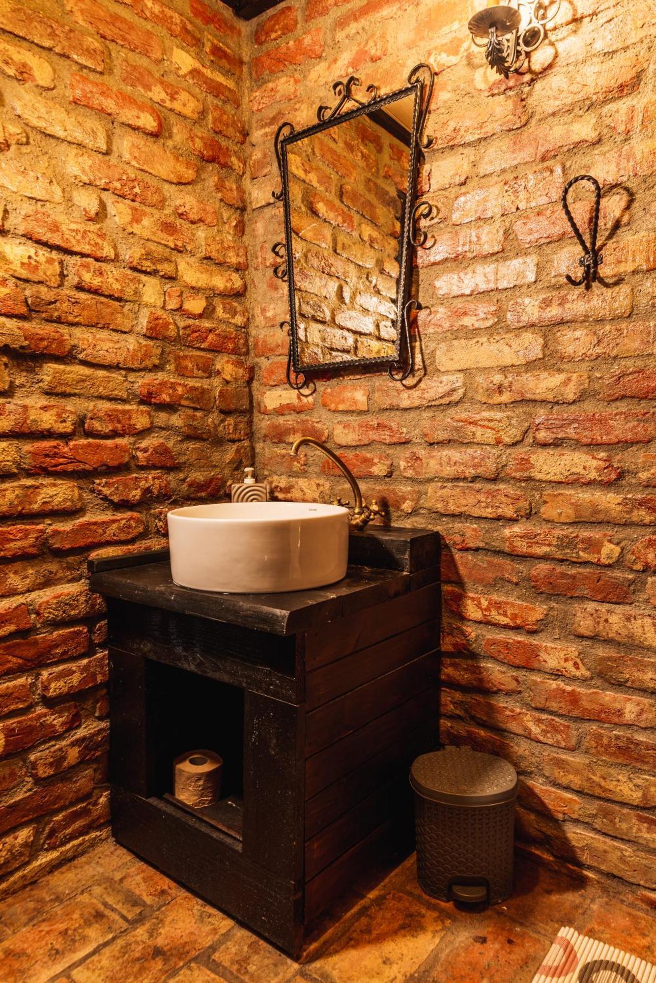 Hotel Casa Soseco Orşova Esterno foto