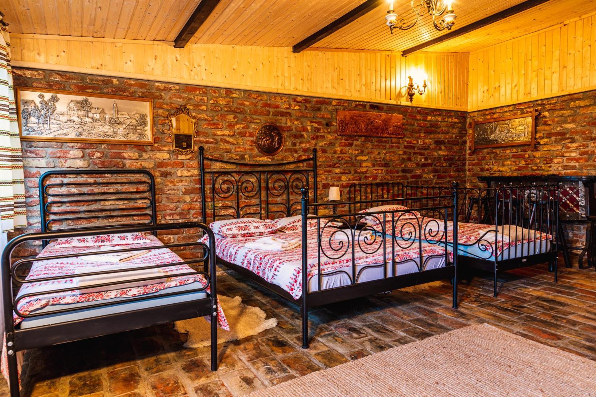 Hotel Casa Soseco Orşova Esterno foto