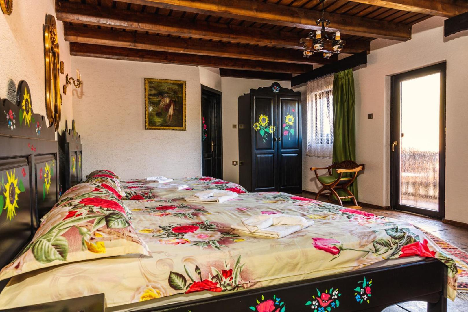 Hotel Casa Soseco Orşova Esterno foto
