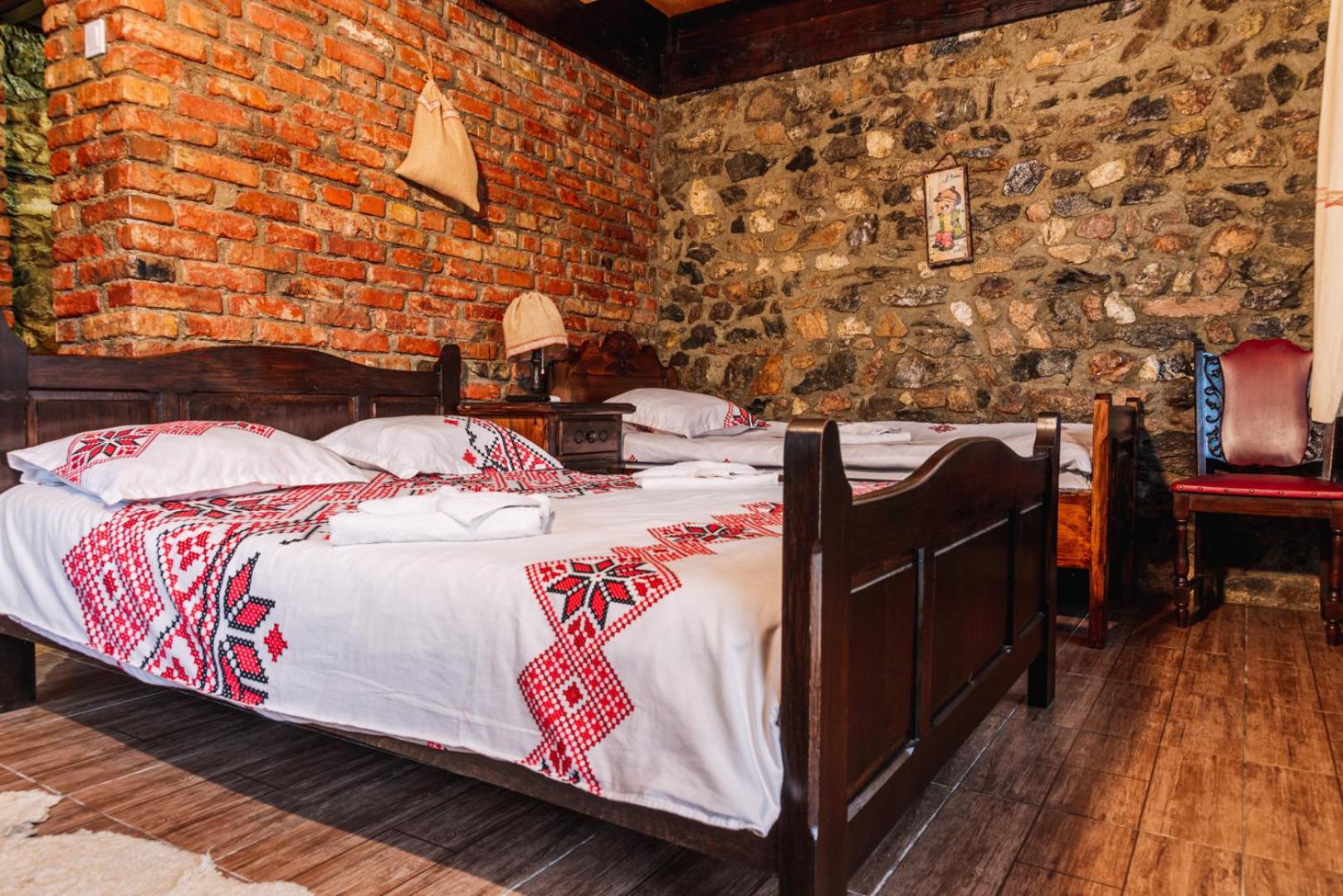 Hotel Casa Soseco Orşova Esterno foto